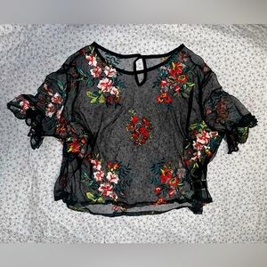 Ruffle cuff embroidered mesh top
